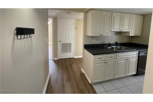 2366 Mall Drive, Fort Myers, FL 33901 Sold 12/06/24
