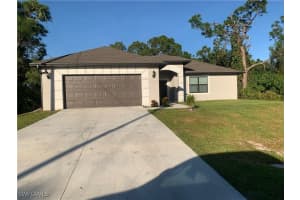 301 Petite Circle, LEHIGH ACRES, FL 33974 Sold 12/20/24