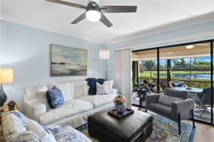 5925 Trailwinds Drive, Fort Myers, FL 33907 - MLS#224073308