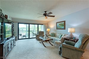 5724 Deauville Circle, Naples, FL 34112 - MLS#224073378