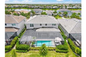 2421 Fallglo Street, NAPLES, FL 34120 Sold 12/02/24