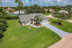 8433 Tahiti Road, FORT MYERS, FL 33967 Sold 10/15/24