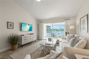 1712 Kings Lake Boulevard, NAPLES, FL 34112 Sold 03/31/25