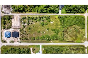 1236 Milwaukee Blvd Lehigh Acres, FL 33974 - Off Market