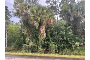 , NAPLES, FL 34120 Sold 09/12/25