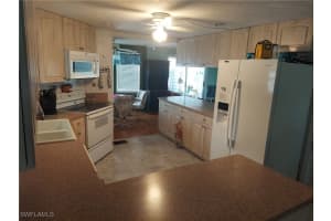 562 Hogan Drive, North Fort Myers, FL 33903 Sold 12/17/24