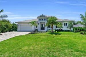 696 Fountainhead Lane, NAPLES, FL 34103 Sold 12/03/24