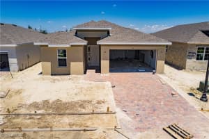346 Spring Hill Lake Loop, CAPE CORAL, FL 33993 Sold 10/29/24