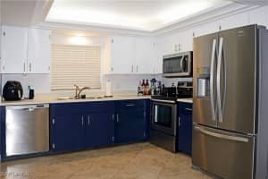 750 103rd Ave N Naples, FL 34108 - Off Market