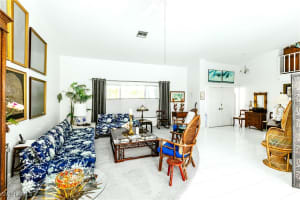 307 Castaways Street, MARCO ISLAND, FL 34145 Sold 10/31/24