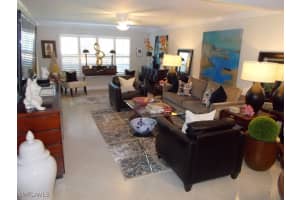 4200 Belair Ln 113, Naples