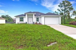 3204 42nd Street, Lehigh Acres, FL 33971 Sold 11/19/24