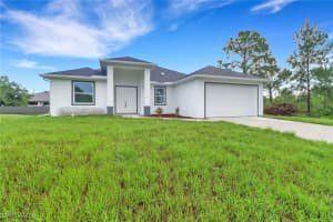 3204 42nd Street, Lehigh Acres, FL 33971 Sold 11/19/24
