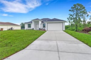 3204 42nd Street, Lehigh Acres, FL 33971 Sold 11/19/24