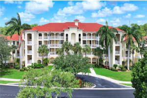 4853 Hampshire Court, Naples, FL 34112 Sold 03/17/25