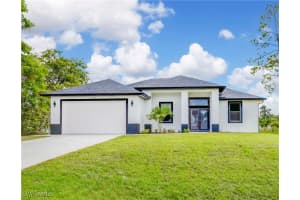 2802 13th Street, Lehigh Acres, FL 33971 Sold 10/25/24
