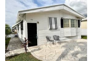 492 Cheetah Drive, Naples, FL 34114 Sold 12/20/24