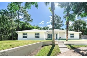 330 19th Street, Naples, FL 34120 Sold 01/09/25