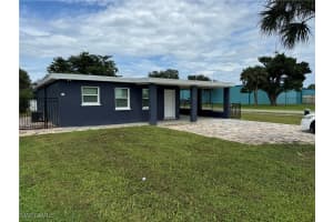 2421 South Street, Fort Myers, FL 33901 Sold 08/21/25