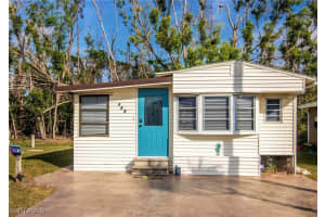 228 Caravan Circle, North Fort Myers, FL 33903 Sold 02/24/25