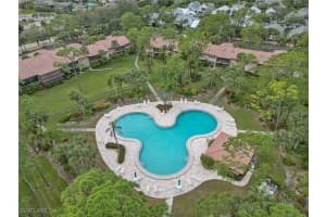 3207 Horse Carriage Way, Naples, FL 34105 Sold 04/23/25