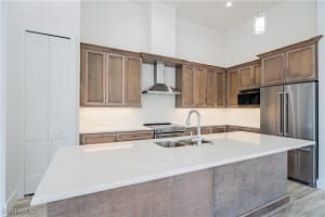 5810 Shell Cove Drive, Cape Coral, FL 33914 Sold 10/31/24
