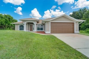 507 Carrillon Avenue, LEHIGH ACRES, FL 33974 Sold 01/24/25