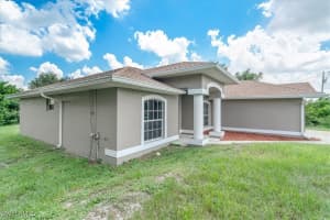 507 Carrillon Avenue, LEHIGH ACRES, FL 33974 Sold 01/24/25