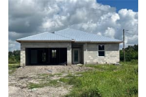 2001 Jeronimo Rd, Labelle