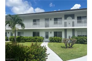 121 Gabriel Circle, Naples, FL 34104 Sold 03/27/25