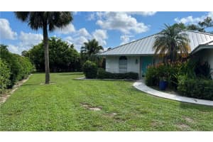 2221 Royal Lane, Naples, FL 34112 Sold 05/22/25