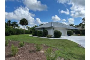 2221 Royal Lane, Naples, FL 34112 Sold 05/22/25