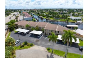 4803 Santa Barbara Court, Cape Coral, FL 33914 - MLS#224075290
