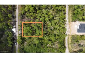 302 Rosanna Avenue, Lehigh Acres, FL 33972 - MLS#224075332
