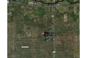 302 Rosanna Avenue, Lehigh Acres, FL 33972 - MLS#224075332