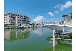 920 Collier Court, Marco Island, FL 34145 Sold 12/05/24