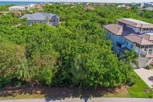 114 Wild Cherry Lane, Marco Island, FL 34145 Sold 04/16/25