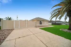 1724 Englewood Avenue, LEHIGH ACRES, FL 33936 Sold 10/18/24