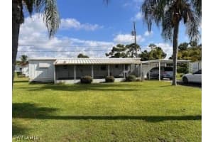 168 Lamplighter Lane, North Fort Myers, FL 33917 Sold 01/22/25