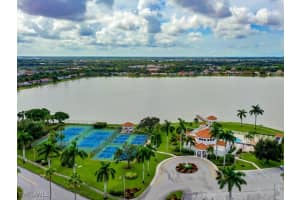 7743 Jewel Lane, Naples, FL 34109 Sold 01/21/25