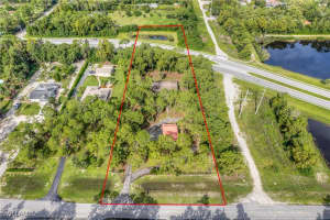 1511 Logan Court, Naples, FL 34116 Sold 03/28/25