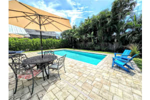 856 98th Avenue, Naples, FL 34108 - MLS#224075870