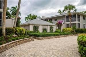 638 7th Avenue, Naples, FL 34102 - MLS#224075883