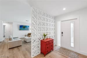 250 Flamingo Circle, Marco Island, FL 34145 Sold 03/17/25