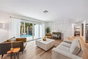 250 Flamingo Circle, Marco Island, FL 34145 Sold 03/17/25