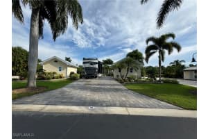 Lot 115 3013 Cupola Lane, Labelle, FL 33935 Sold 05/30/25
