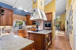 505 Tierra Mar Lane, Naples, FL 34108 - MLS#224076033