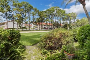 300 Valley Stream Drive, Naples, FL 34113 Sold 11/27/24