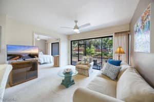600 Neapolitan Way, Naples, FL 34103 - MLS#224076197