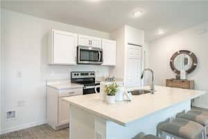 2814 18th Place, Cape Coral, FL 33993 Sold 01/17/25
